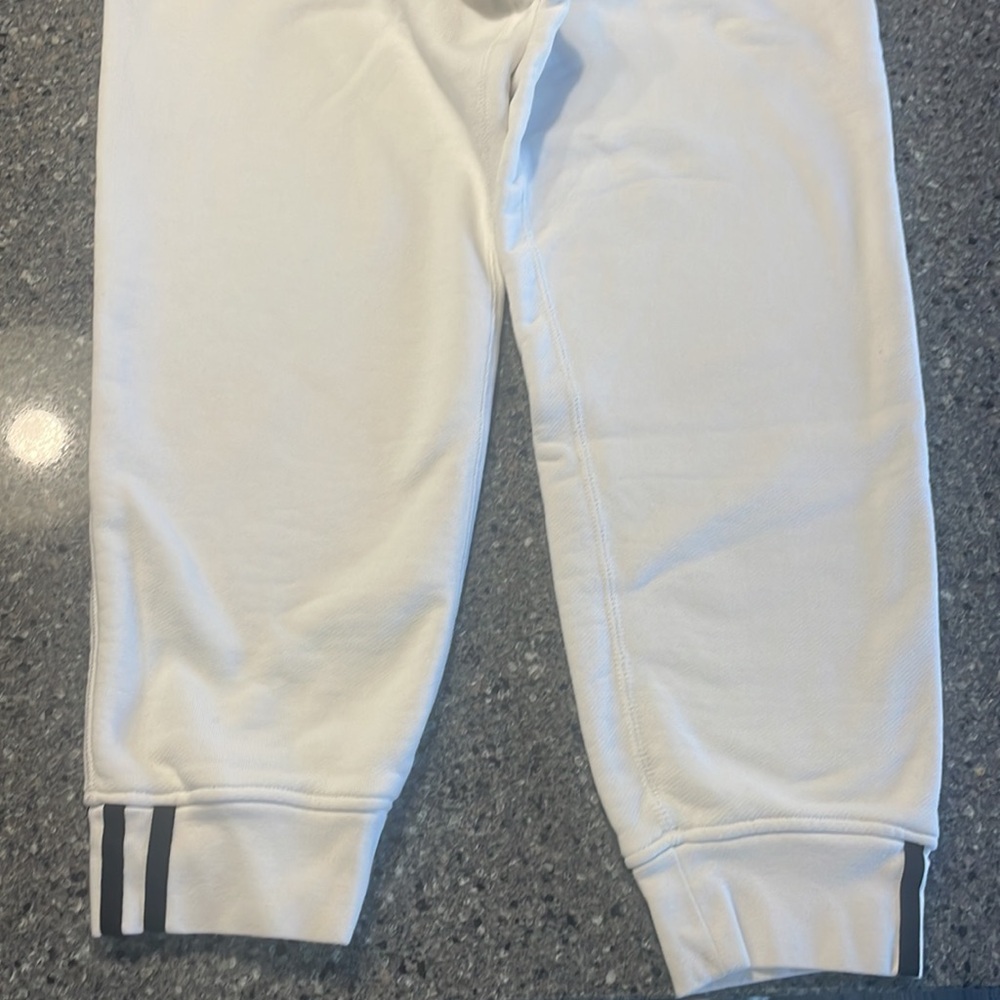 Adidas jogger sweat pants, men’s medium - Picture 5 of 7